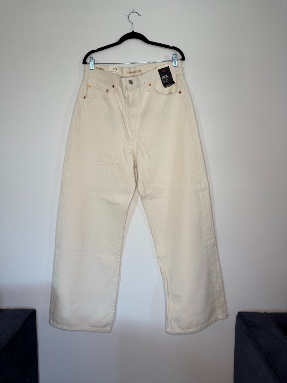 NWT Levi's Ribcage Wide Leg jeans, off white, 32x32